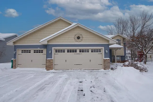 $325,000 | 5190 Edinburgh Way, Big Lake, MN 55309