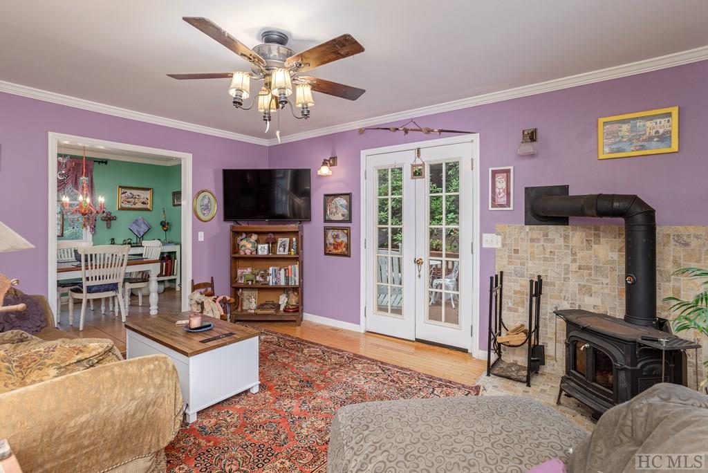 1263 Bee Tree Road Glenville, NC 28736 - Photo 9 of 34 Gallery Image 9