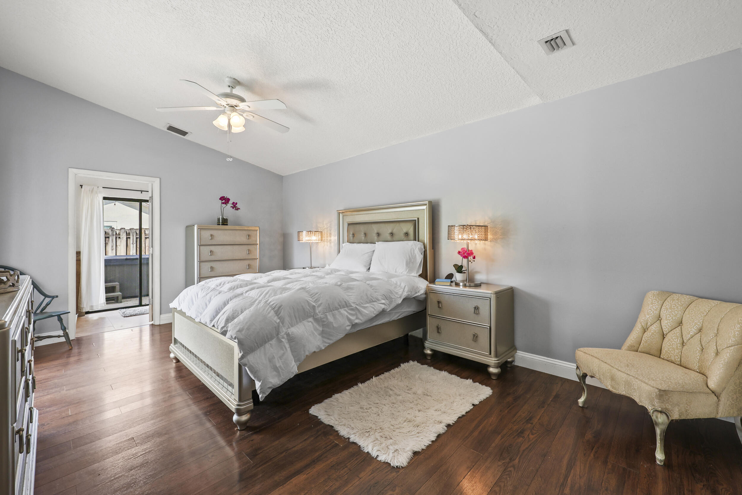 21059 Rustlewood Avenue Boca Raton, FL 33428 - Photo 17 of 43 25_453a8047