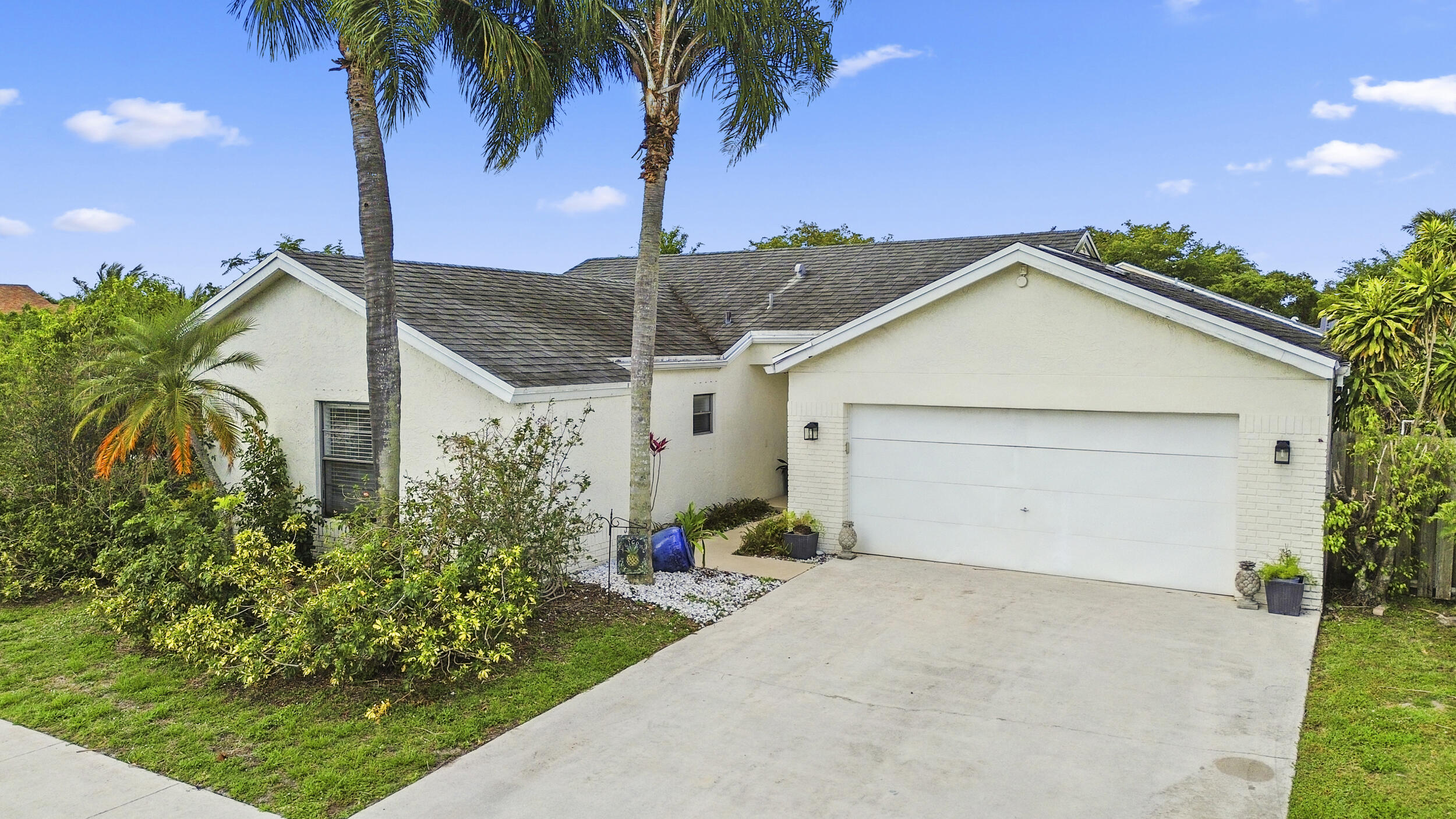 21059 Rustlewood Avenue Boca Raton, FL 33428 - Photo 2 of 43 4_dji_0257