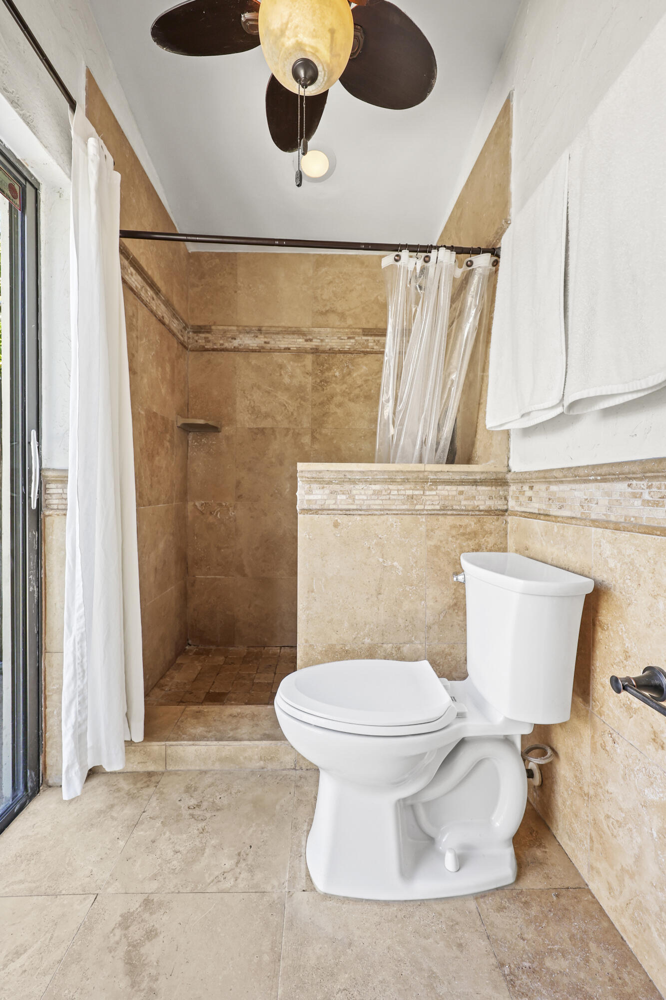 21059 Rustlewood Avenue Boca Raton, FL 33428 - Photo 21 of 43 34_453a8077