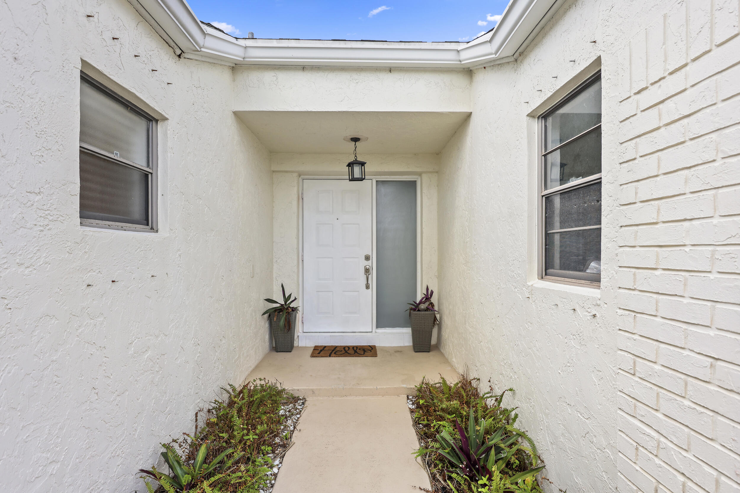 21059 Rustlewood Avenue Boca Raton, FL 33428 - Photo 3 of 43 5_453a8277