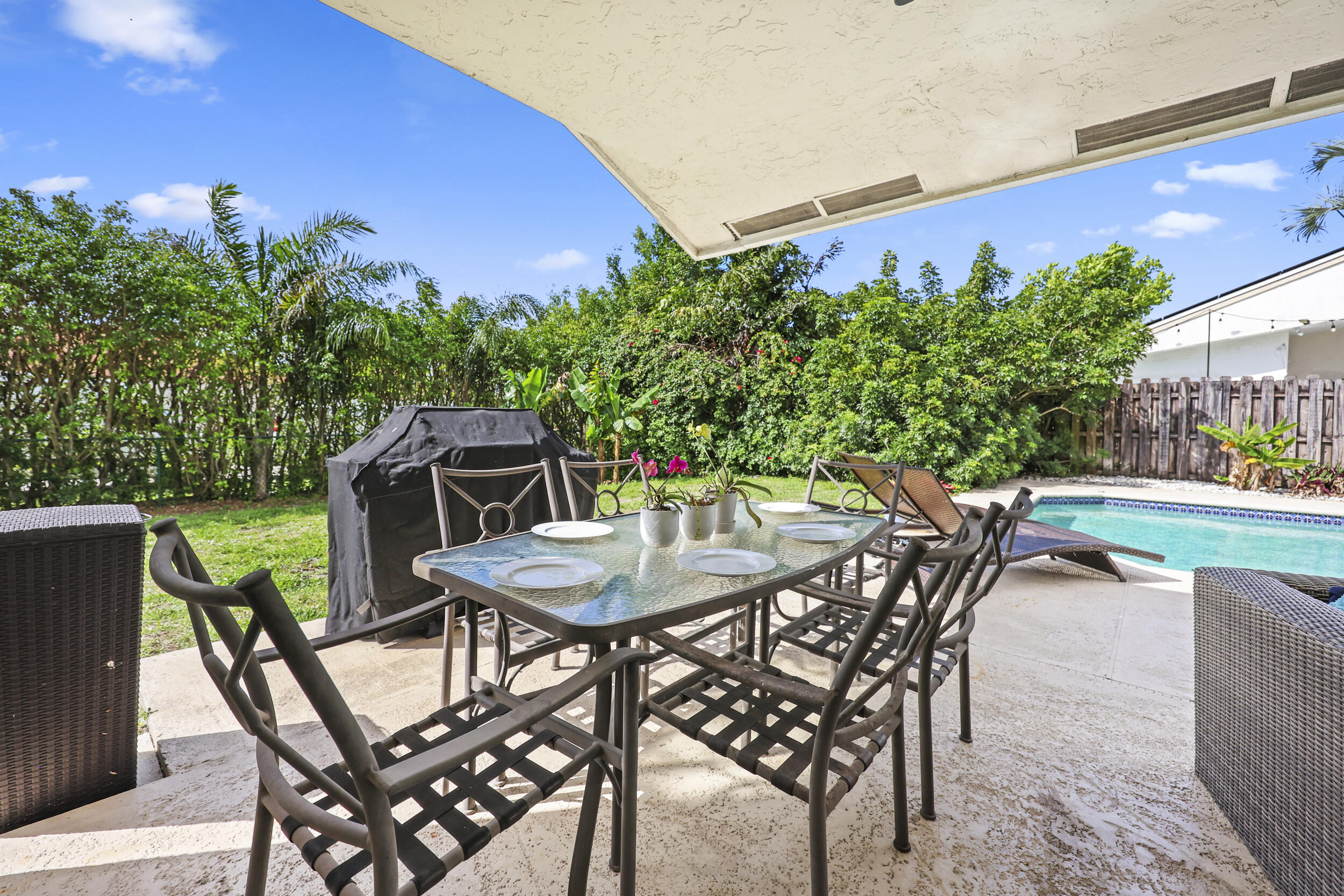 21059 Rustlewood Avenue Boca Raton, FL 33428 - Photo 36 of 43 40_453a8187