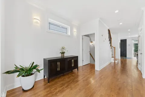 $1,200,000 | 4332 North Monticello Avenue, Chicago, IL 60618