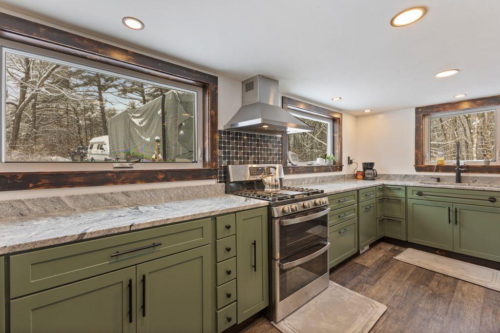 8 Emerson Drive Windham, ME 04062 - Photo 18 of 57 16__V5A8866