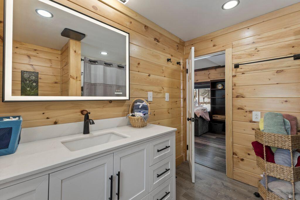 8 Emerson Drive Windham, ME 04062 - Photo 22 of 57 20__V5A8932