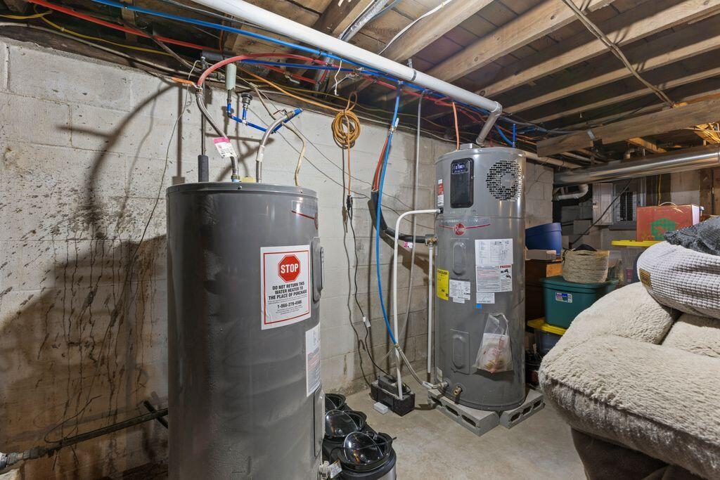 8 Emerson Drive Windham, ME 04062 - Photo 35 of 57 33__V5A8779