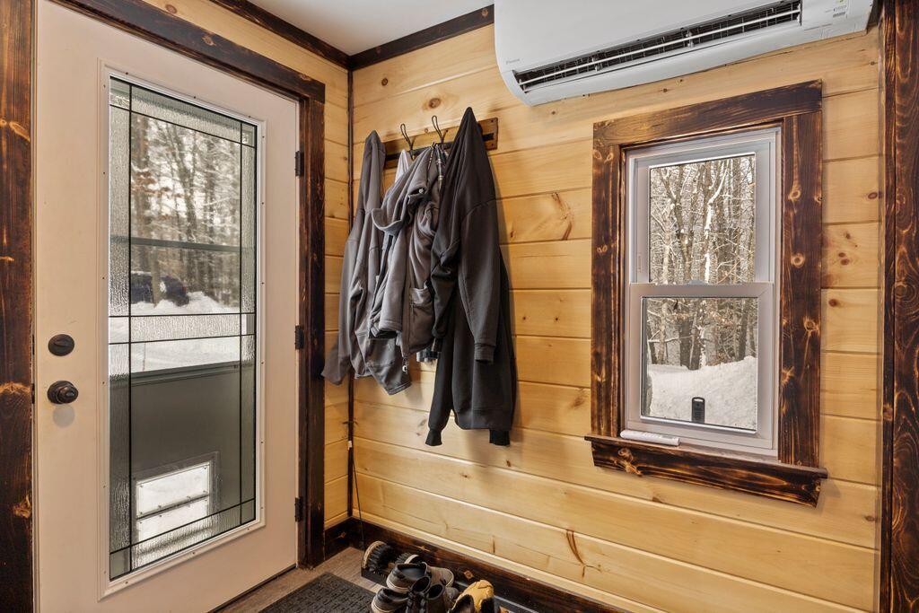 8 Emerson Drive Windham, ME 04062 - Photo 7 of 57 5__V5A8956