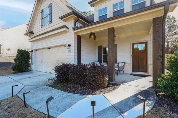 a house view with a outdoor space