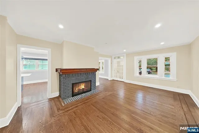 $950,000 | 15-09 Morlot Avenue, Fair Lawn, NJ 07410