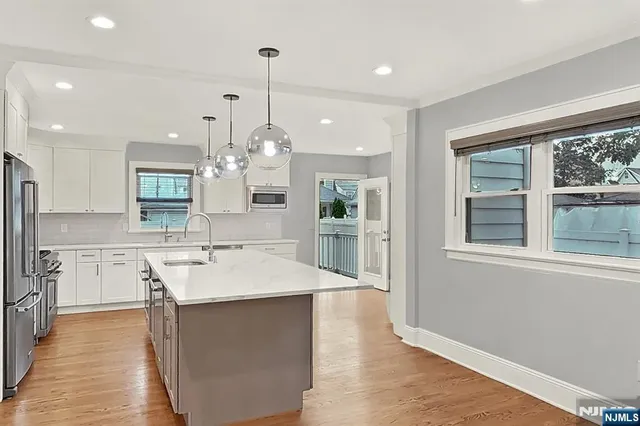 $950,000 | 15-09 Morlot Avenue, Fair Lawn, NJ 07410