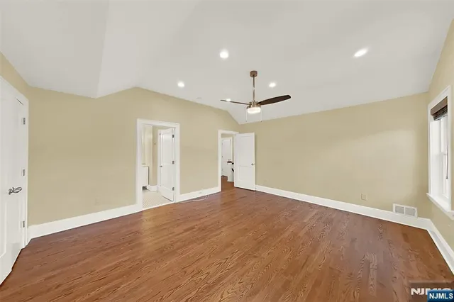 $950,000 | 15-09 Morlot Avenue, Fair Lawn, NJ 07410