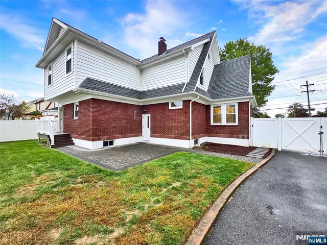 $950,000 | 15-09 Morlot Avenue, Fair Lawn, NJ 07410