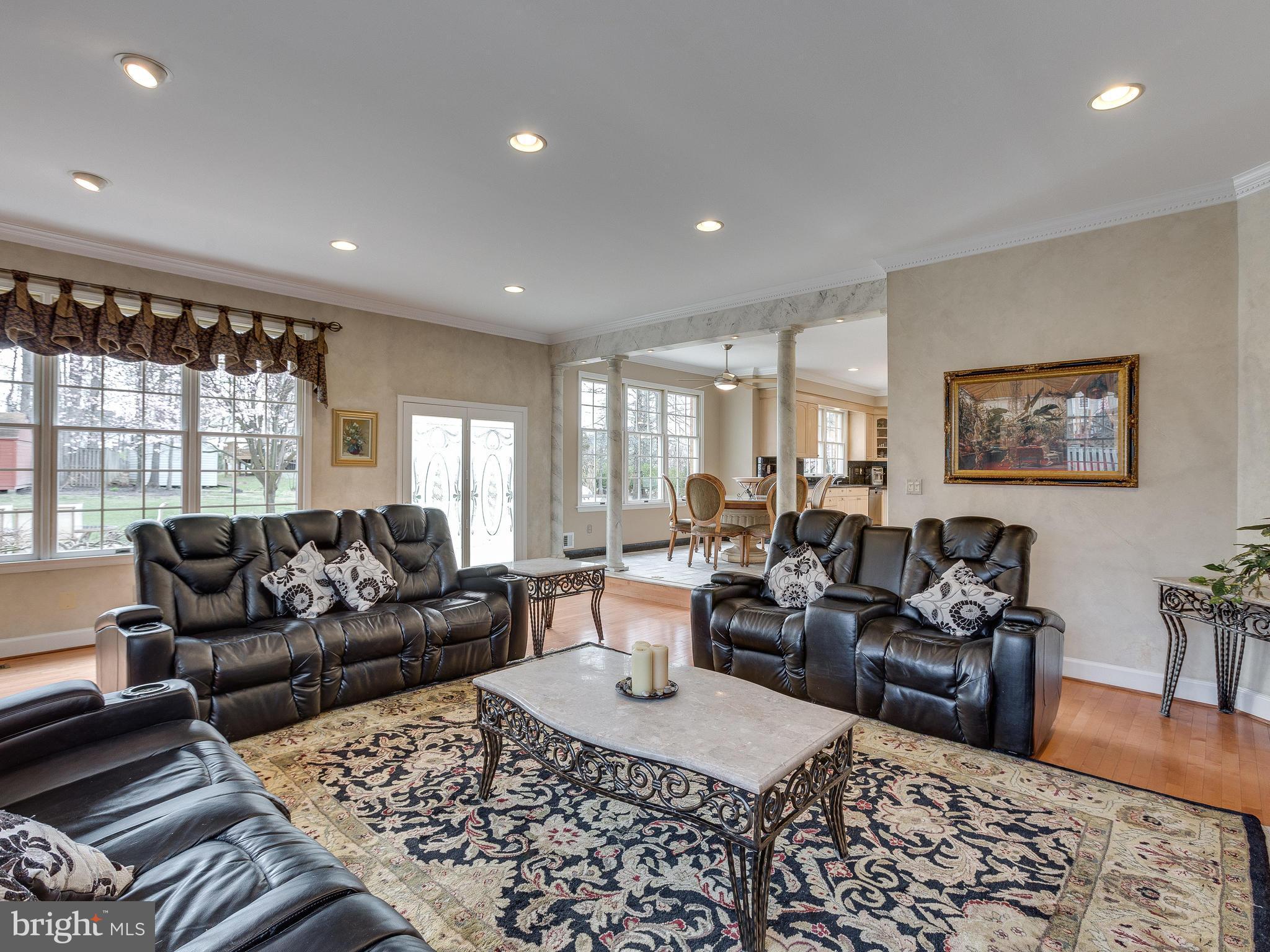 5613 Clifton Road Clifton, VA 20124 - Photo 14 of 42 Family Room