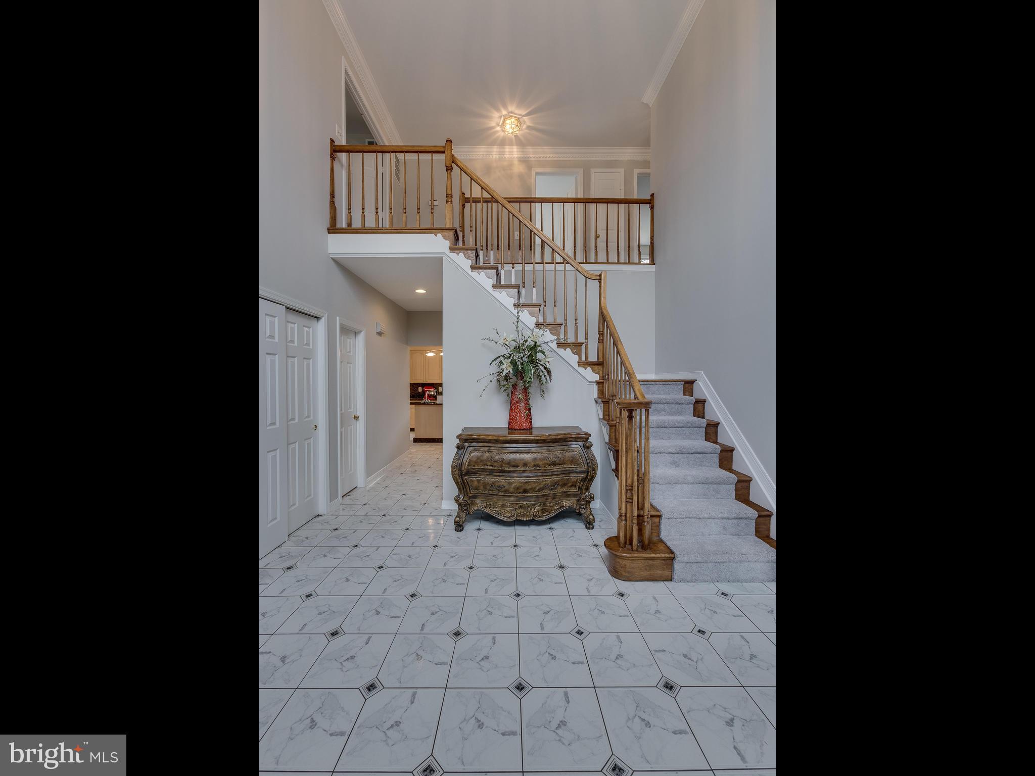 5613 Clifton Road Clifton, VA 20124 - Photo 21 of 42 Foyer