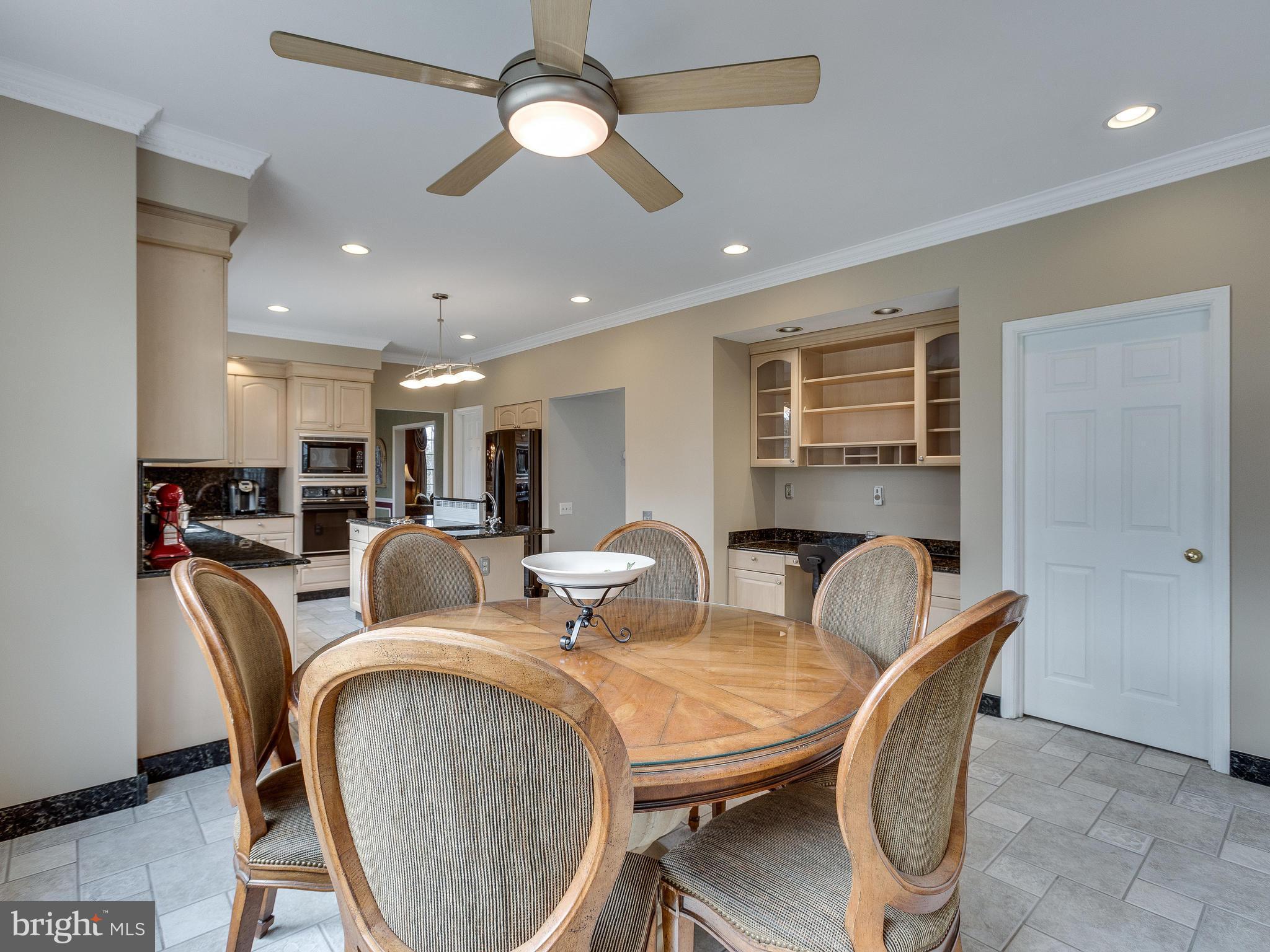 5613 Clifton Road Clifton, VA 20124 - Photo 9 of 42 Kitchen area.