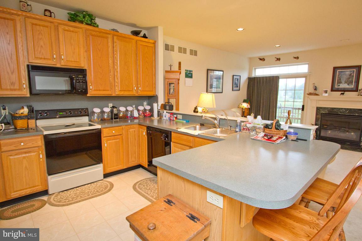 424 Stone Creek Road Lancaster, PA 17603 - Photo 12 of 37 Gallery Image 12
