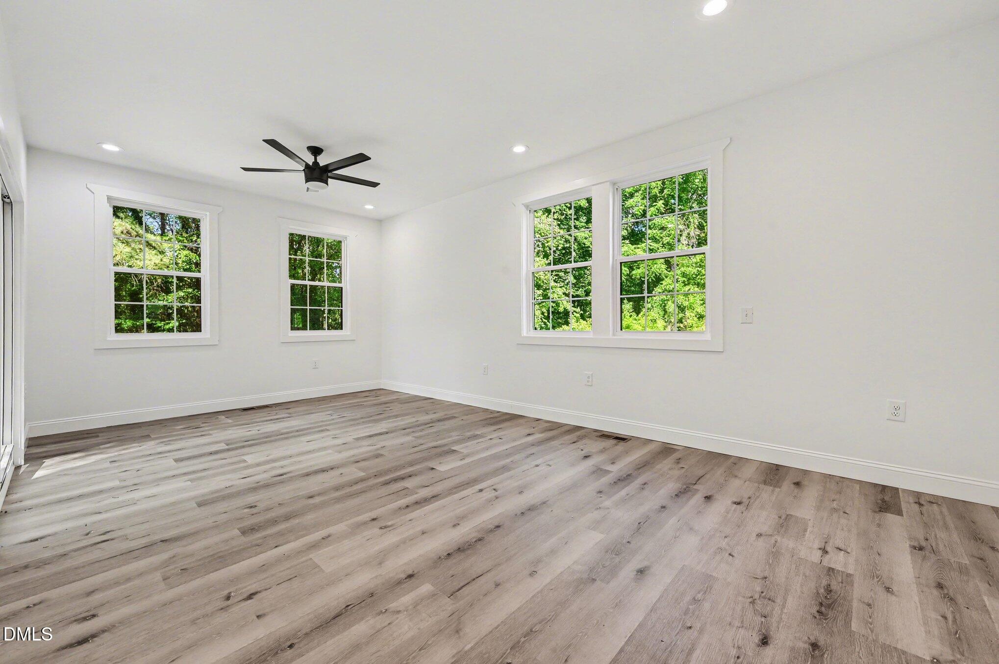 2513 Rochelle Street Durham, NC 27703 - Photo 6 of 15 002_file_3905