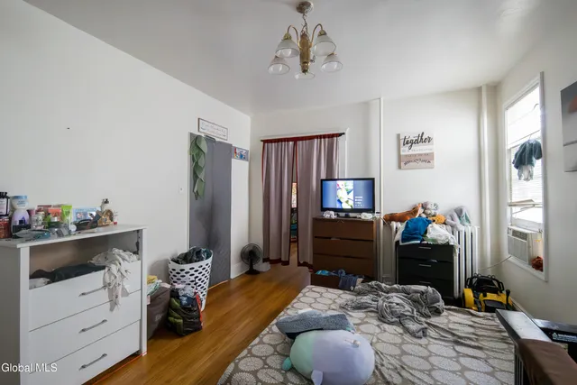 $385,000 | 874 Warren Street, Albany, NY 12208