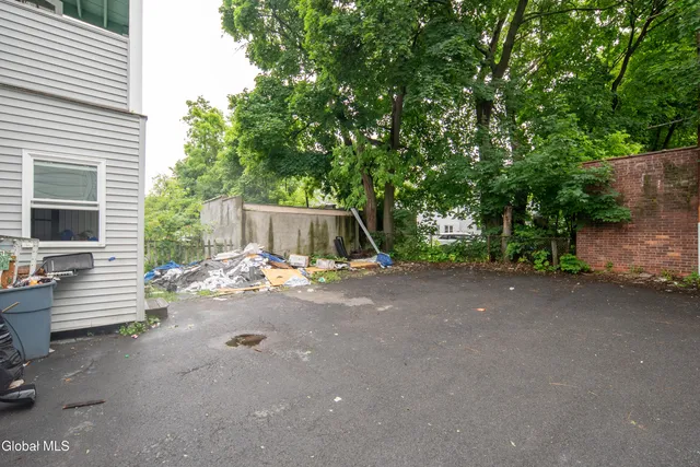 $385,000 | 874 Warren Street, Albany, NY 12208