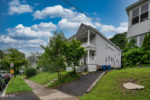 $385,000 | 874 Warren Street, Albany, NY 12208