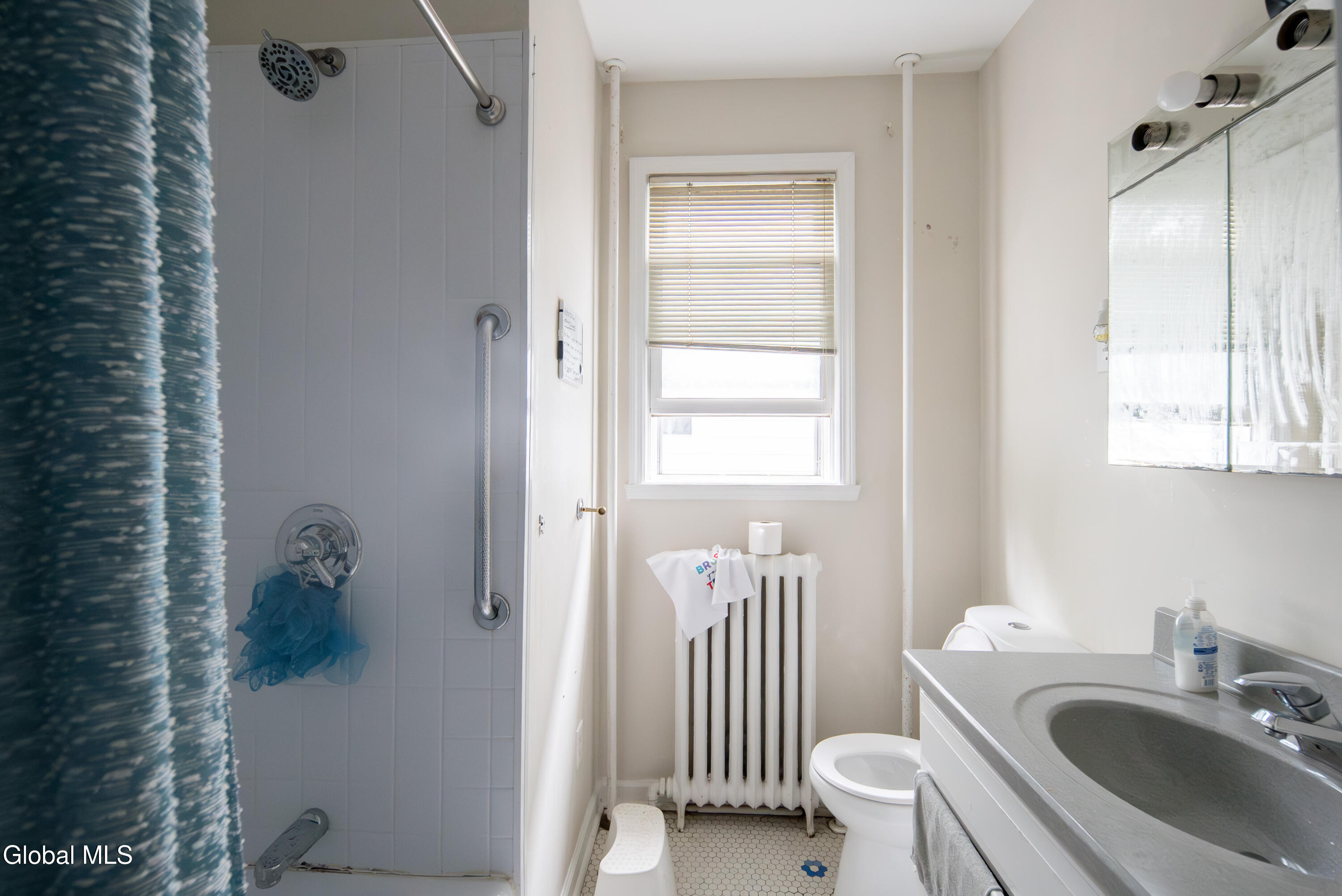 874 Warren Street Albany, NY 12208 - Photo 8 of 44 008