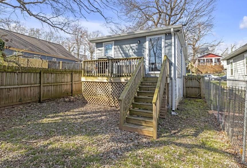 1146 Sims Street Southwest Atlanta, GA 30310 - Photo 20 of 20 a view of entryway