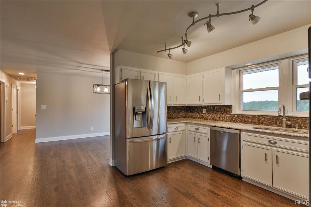 463 North Penn Dixie Road Bath, PA 18014 - Photo 8 of 40 Gallery Image 8