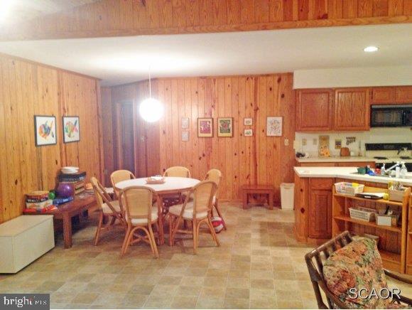 121 Evergreen Road Bethany Beach, DE 19930 - Photo 12 of 19 Gallery Image 12