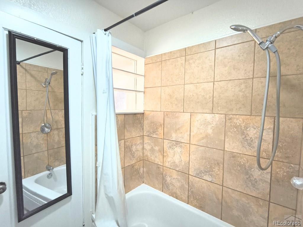8180 Old San Isabel Road Rye, CO 81069 - Photo 17 of 35 a bathroom with a shower