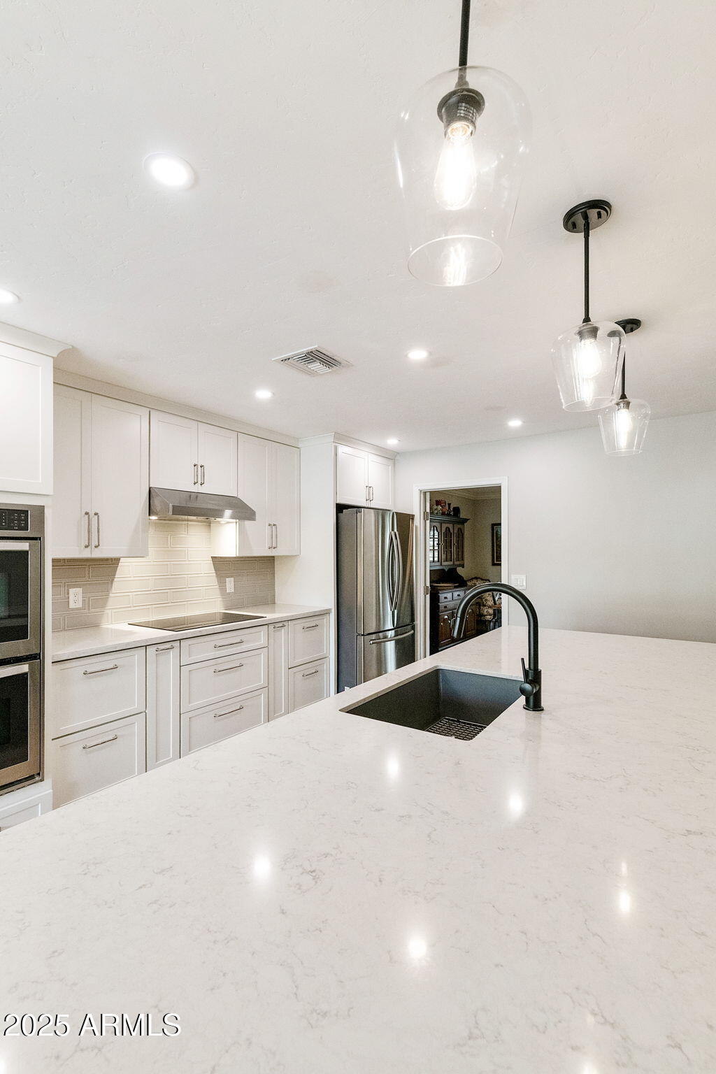 1902 East Redfield Road Tempe, AZ 85283 - Photo 16 of 60 50-web-or-mls-DLB_1640