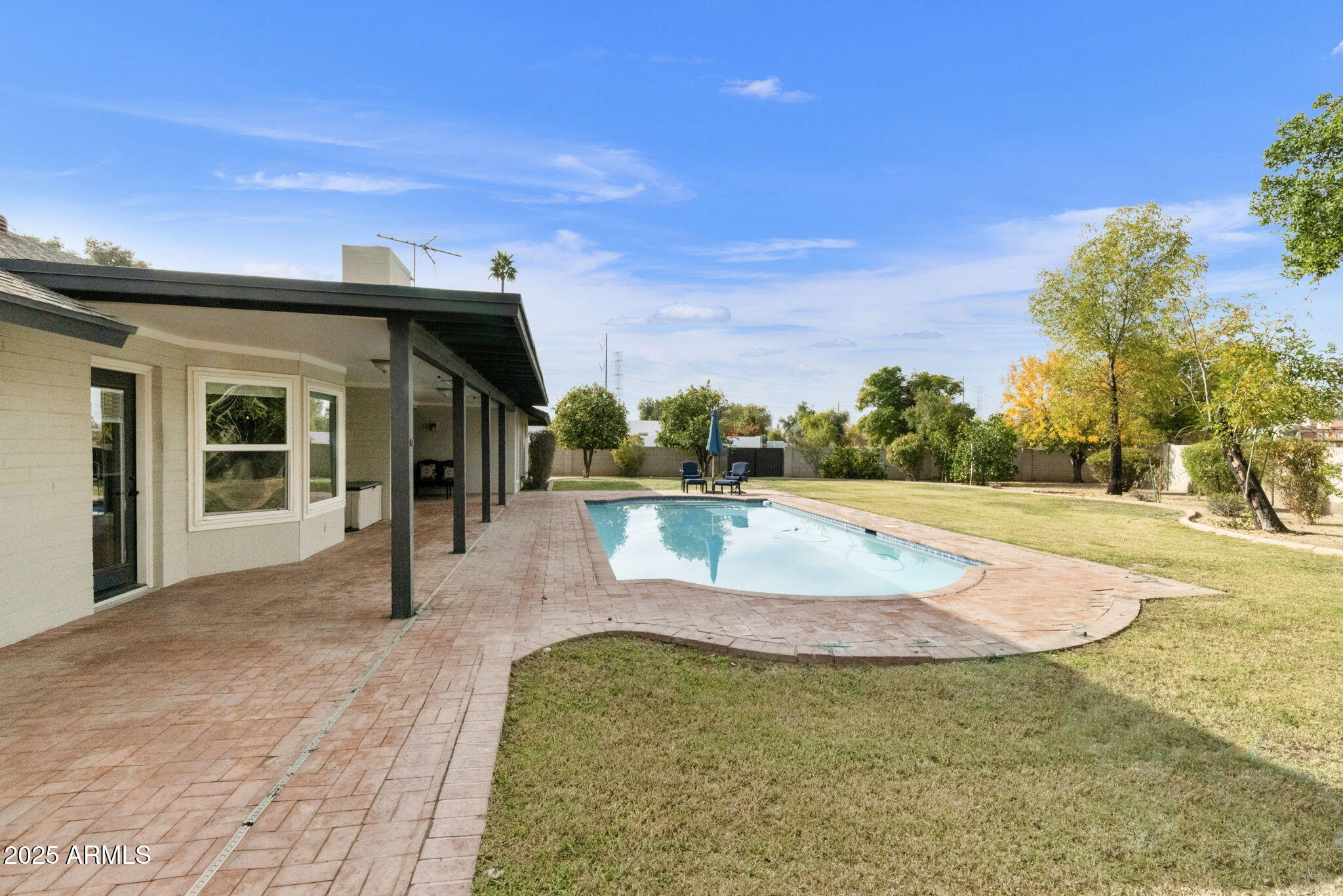 1902 East Redfield Road Tempe, AZ 85283 - Photo 33 of 60 45-web-or-mls-DLB_1635