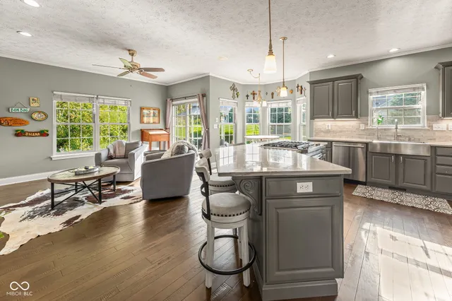 $699,900 | 731 Wexford Drive, Lafayette, IN 47905