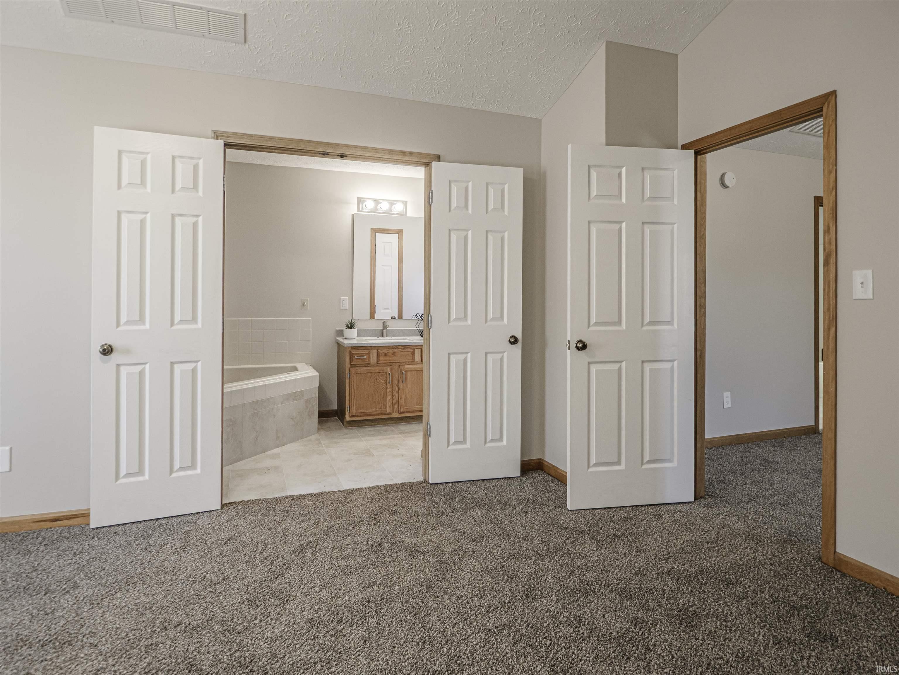 8506 Edinborough Road Evansville, IN 47725 - Photo 18 of 32