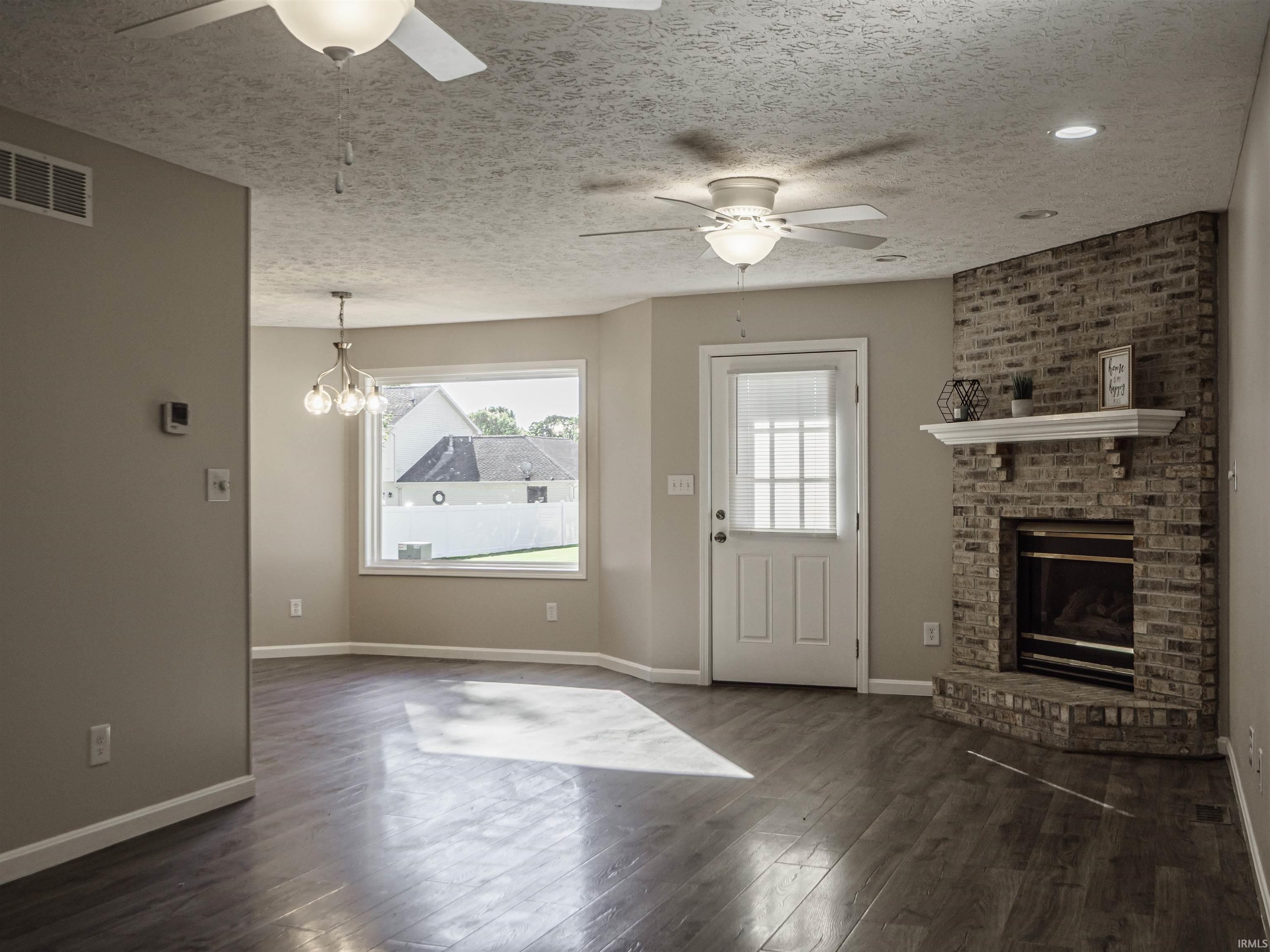 8506 Edinborough Road Evansville, IN 47725 - Photo 2 of 32