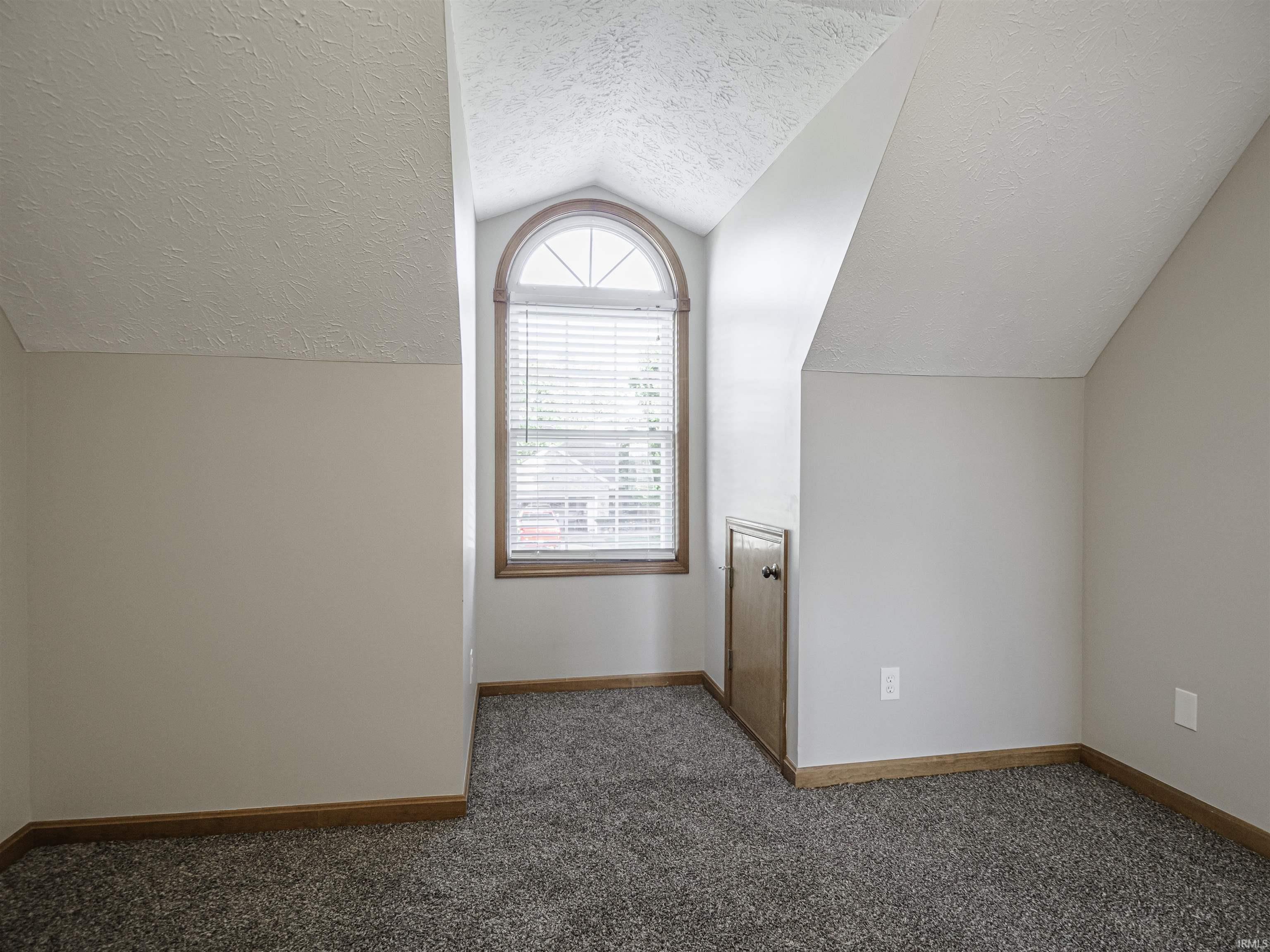 8506 Edinborough Road Evansville, IN 47725 - Photo 26 of 32