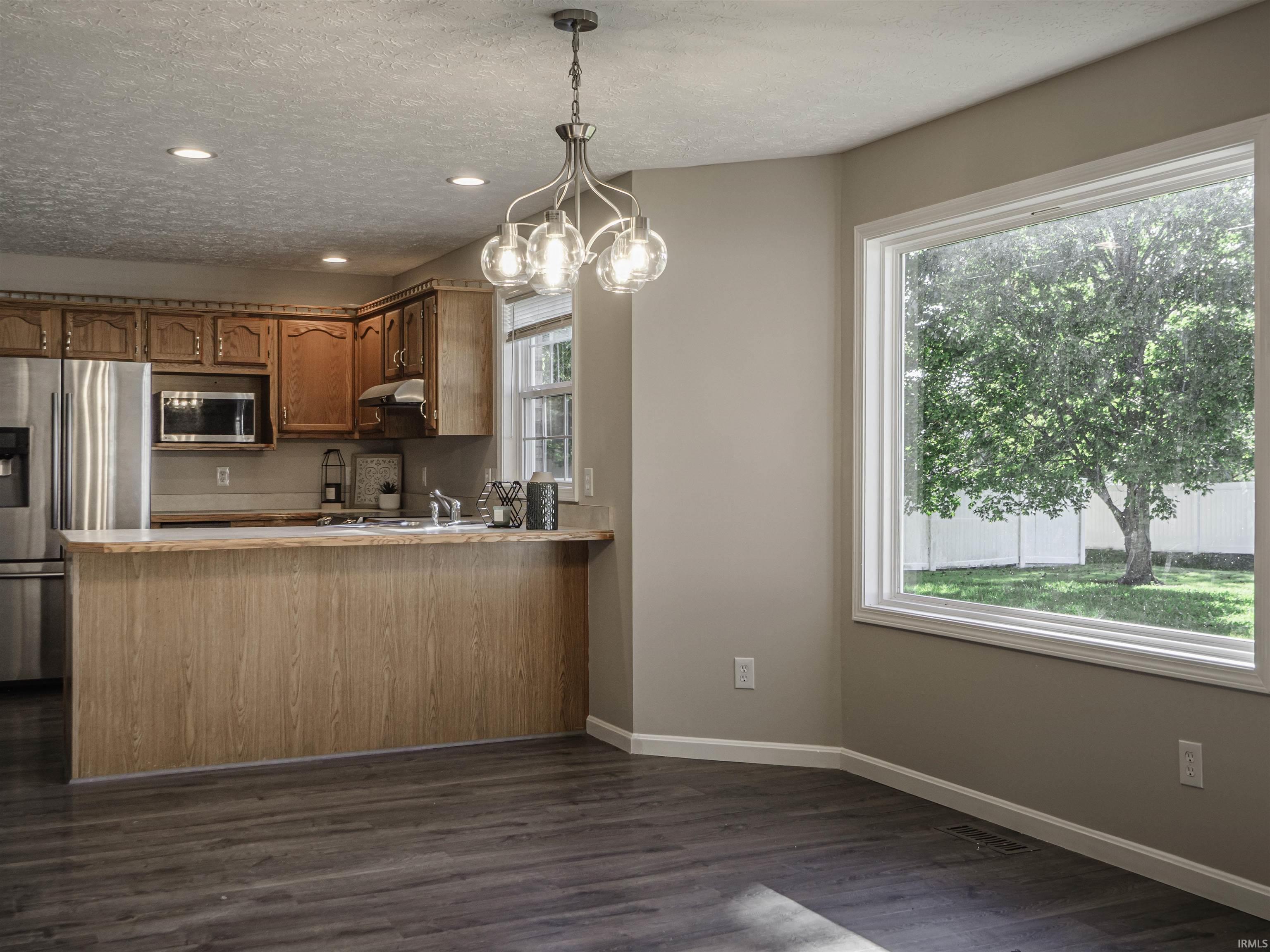 8506 Edinborough Road Evansville, IN 47725 - Photo 5 of 32