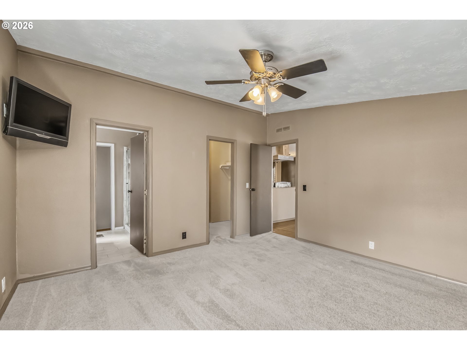 1949 Southeast Palmquist Road, Unit 5 Gresham, OR 97080 - Photo 17 of 28