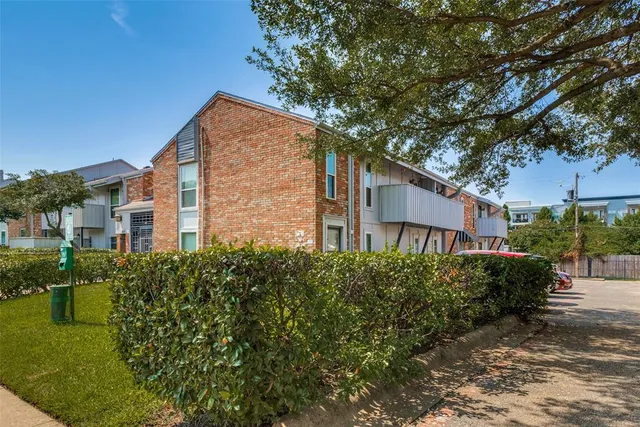 $1,550 | 4317 Hartford Street, Unit 112, Dallas, TX 75219