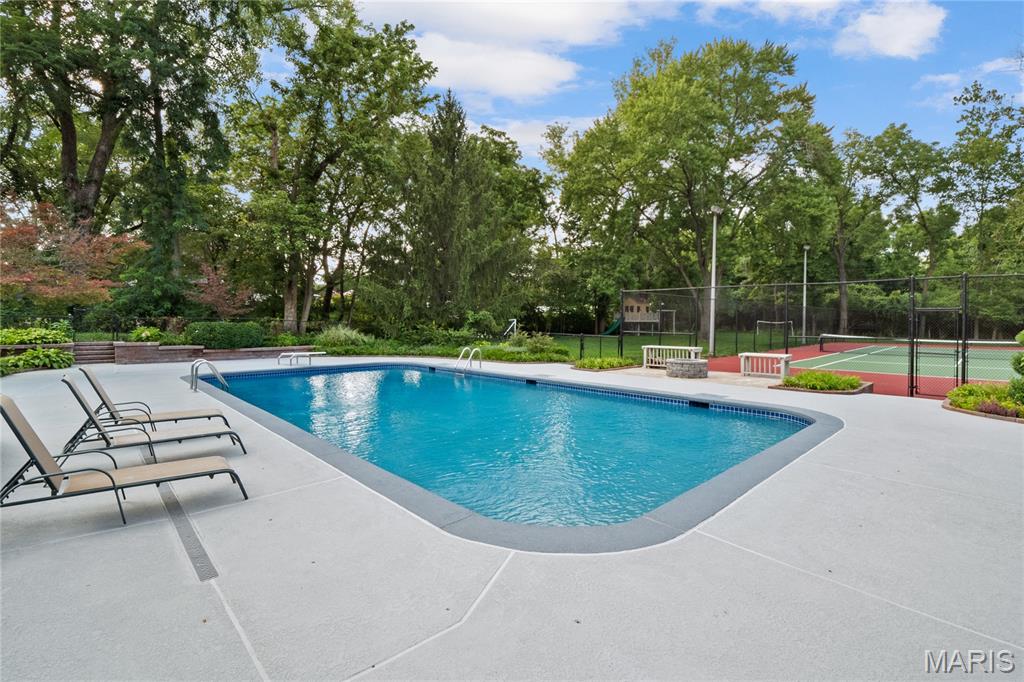 12759 Ladue Road Creve Coeur, MO 63141 - Photo 22 of 77 Gallery Image 22
