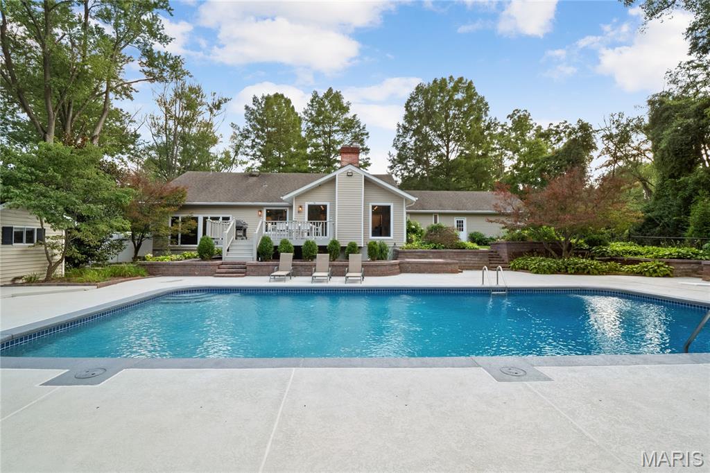 12759 Ladue Road Creve Coeur, MO 63141 - Photo 6 of 77 Gallery Image 6