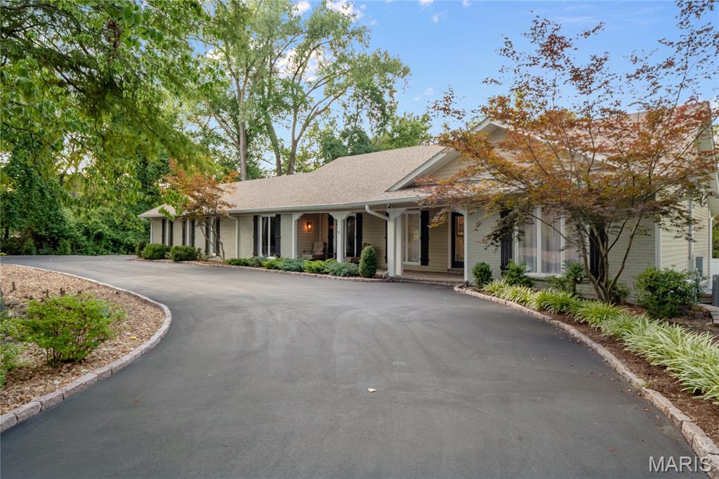 12759 Ladue Road Creve Coeur, MO 63141 - Photo 67 of 77 Gallery Image 67