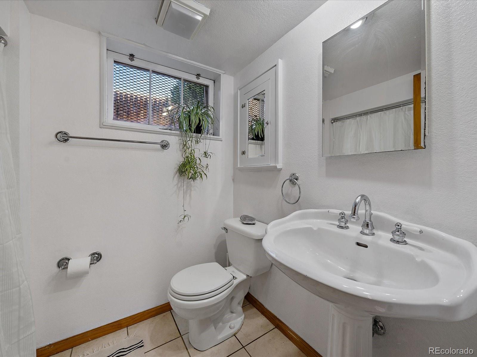 11675 West 32nd Avenue Wheat Ridge, CO 80033 - Photo 26 of 30 Gallery Image 26