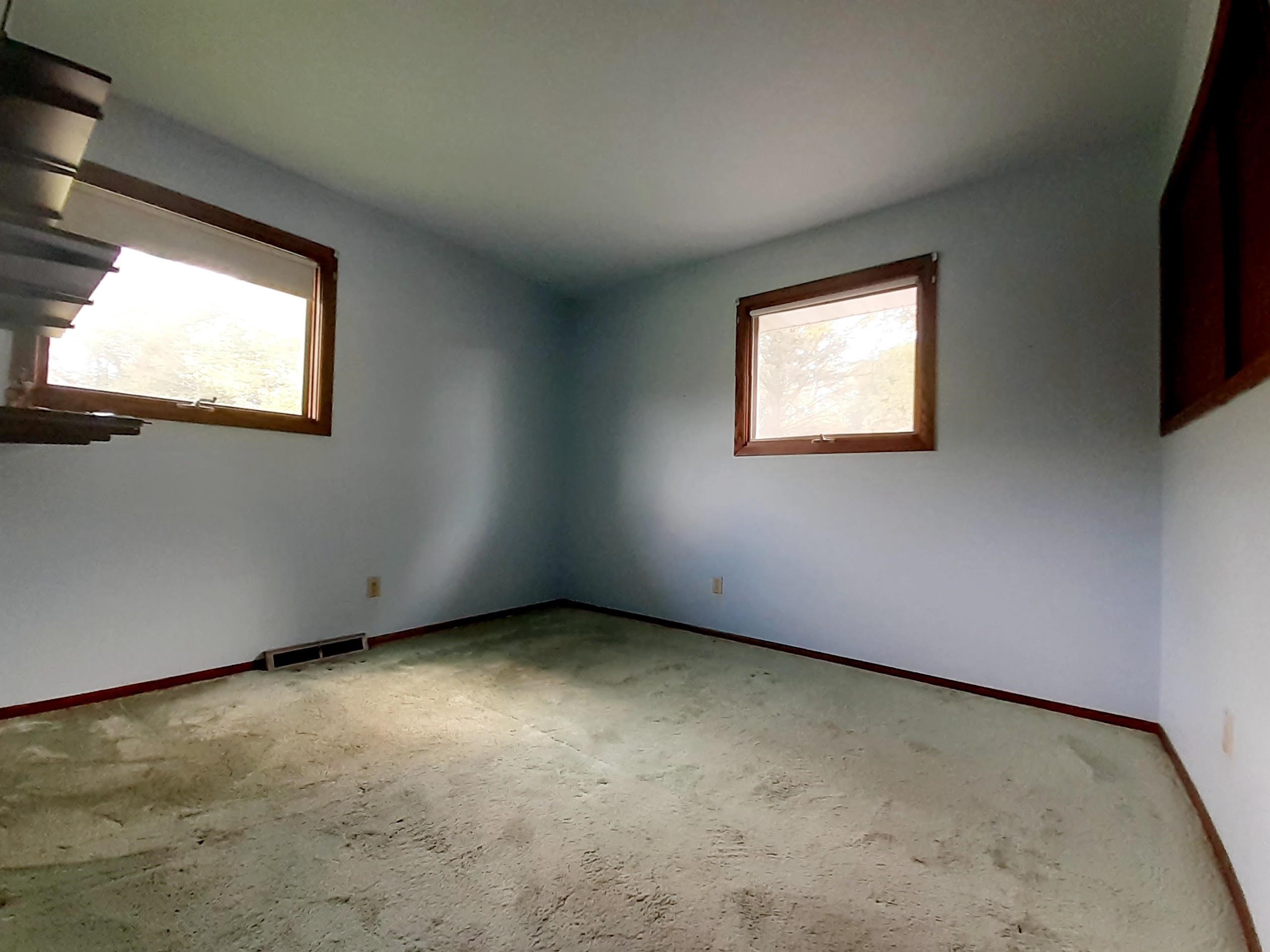 5730 North Ballard Road Appleton, WI 54913 - Photo 21 of 47