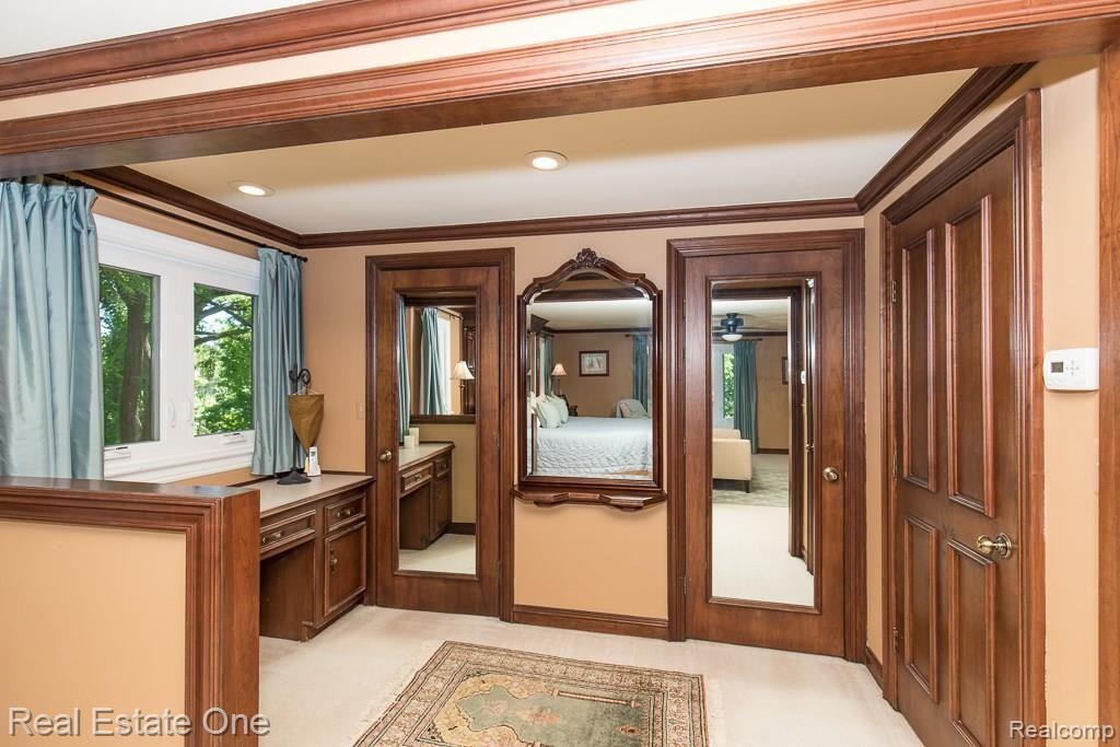 430 Mead Road Rochester, MI 48306 - Photo 27 of 61 Mead MLS-W042.jpg Closets