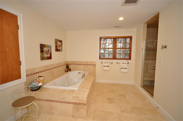18 Hudson Road Lexington, MA 02421 - Photo 24 of 28