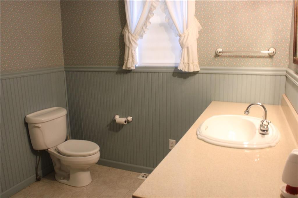 2351 East Kelly Branch Road Bloomfield, IN 47424 - Photo 17 of 46