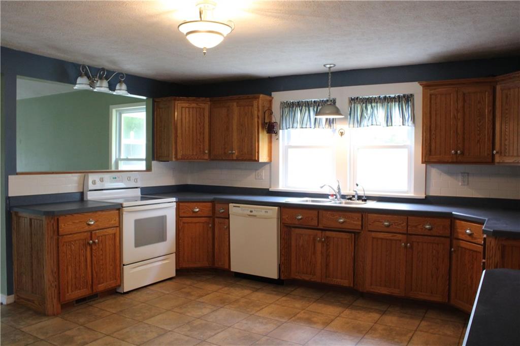 2351 East Kelly Branch Road Bloomfield, IN 47424 - Photo 22 of 46