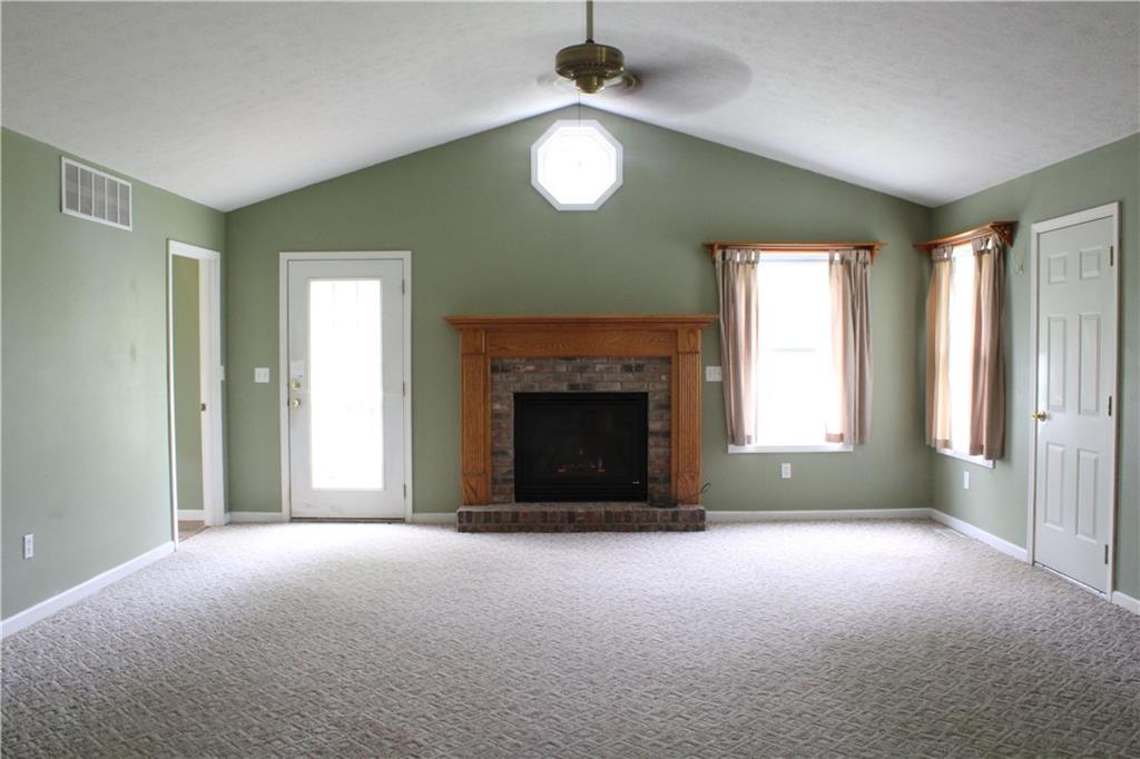2351 East Kelly Branch Road Bloomfield, IN 47424 - Photo 29 of 46