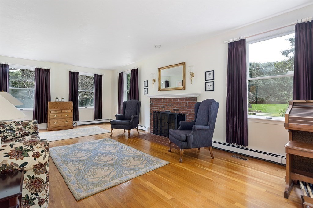 90 Sears Road Southborough, MA 01772 - Photo 15 of 33 Gallery Image 15